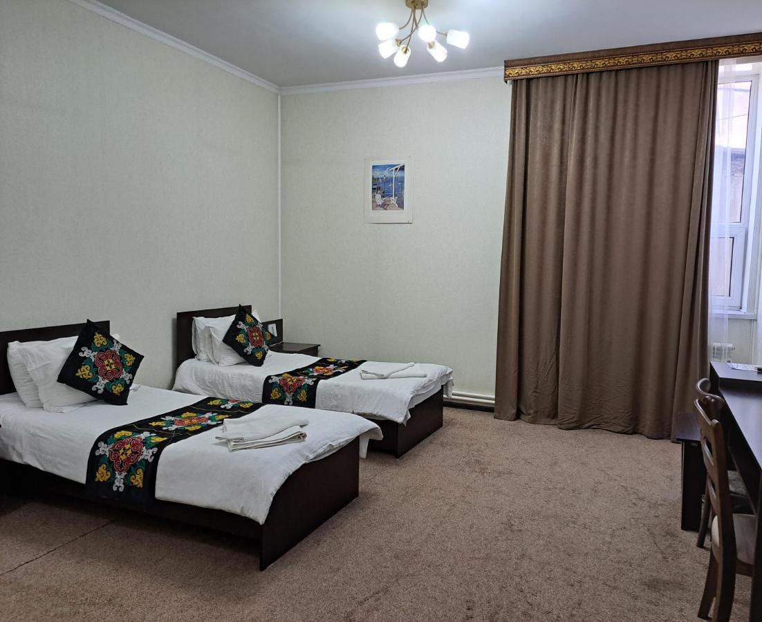 Ocean Hotel Osh Dış mekan fotoğraf