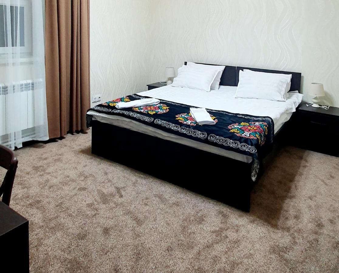 Ocean Hotel Osh Dış mekan fotoğraf